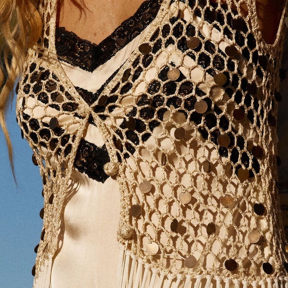 Metal Disc Fringe Vest - Picture 4 of 10